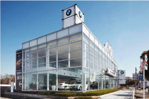 Murauchi BMW 国立店